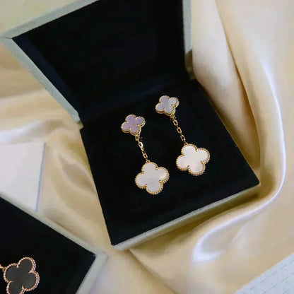 [LOXURA]CLOVER 2 MOTIF WHITE MOP EARRINGS