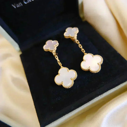 [LOXURA]CLOVER 2 MOTIF WHITE MOP EARRINGS