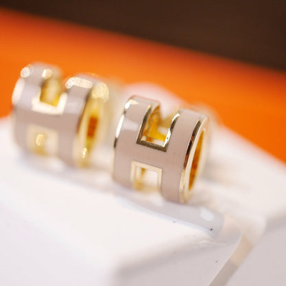 [LOXURA]MINI POP H GOLD EARRINGS GREY