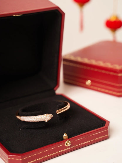 [LOXURA]PANTHERE ROSE GOLD DIAMOND OPEN BRACELET