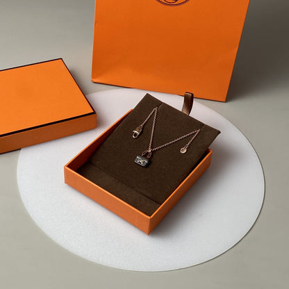 [LOXURA]CONSTANCE BLACK PEDANT PINK GOLD NECKLACE