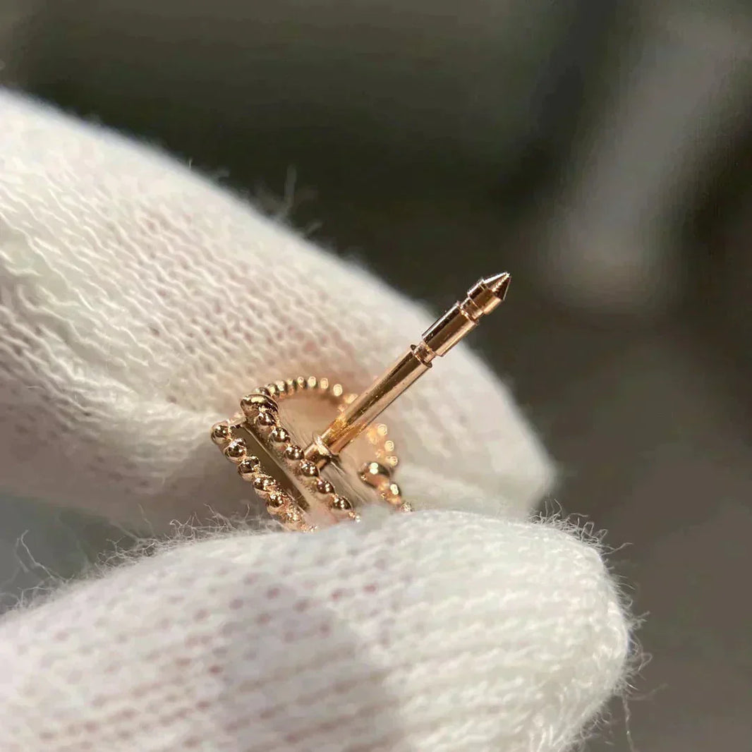 [LOXURA]HEART CARNELIAN STUD EARRINGS