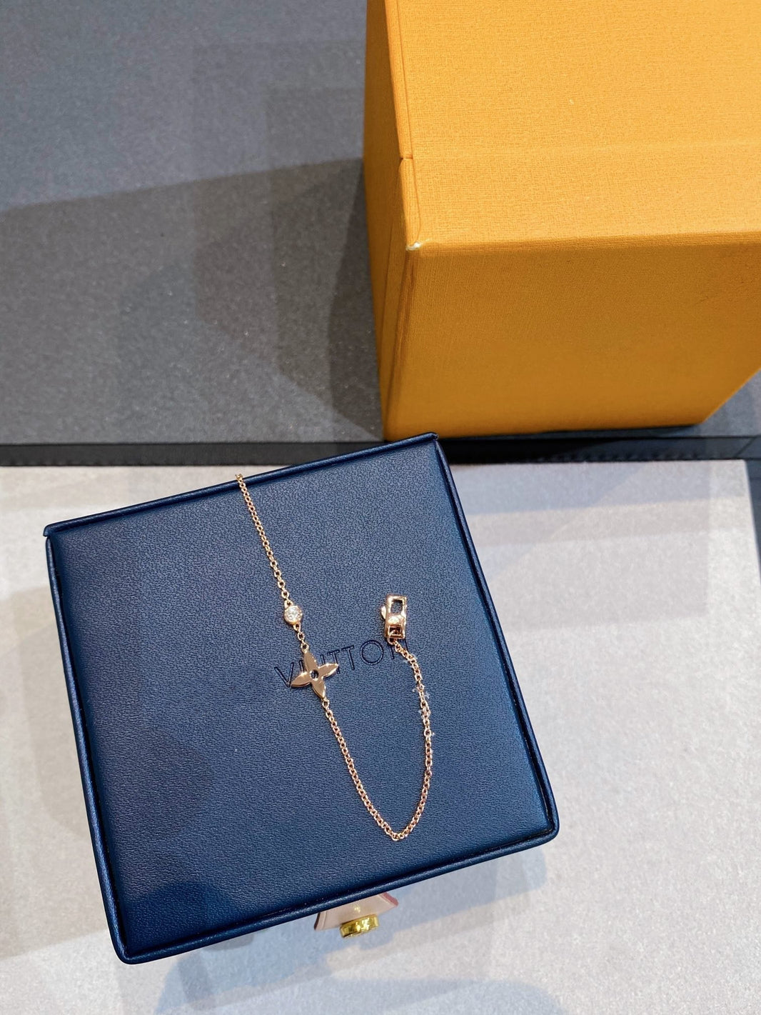 [LOXURA]STAR DIAMOND PINK GOLD BRACELET