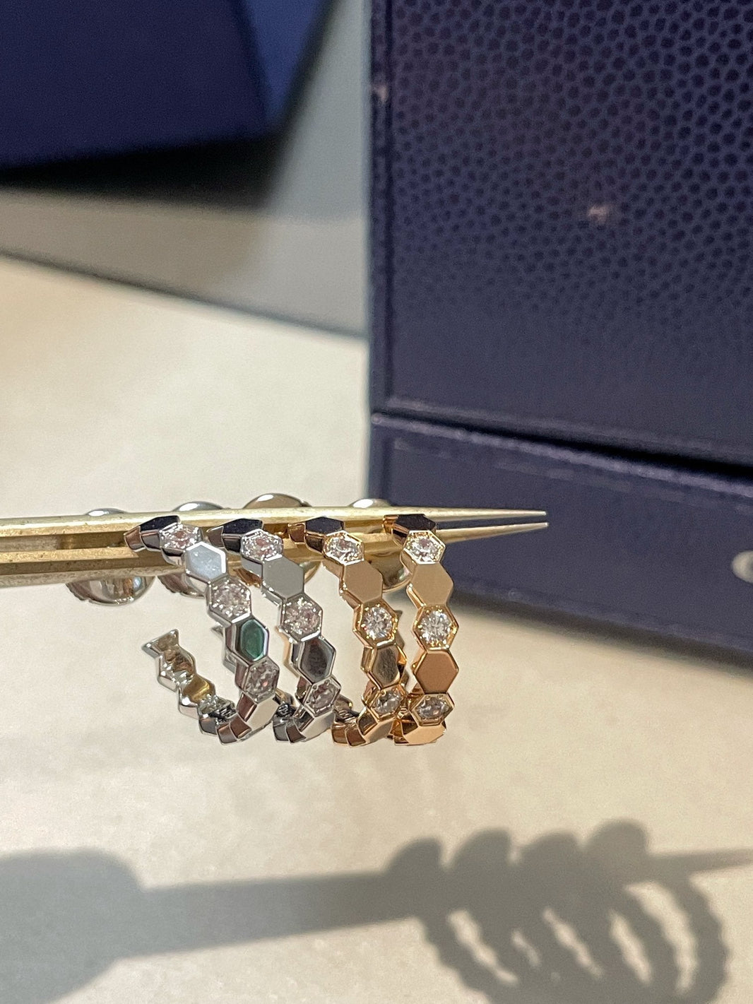 [LOXURA]Hollow Design Four-Leaf Clover Flower Shape Ring