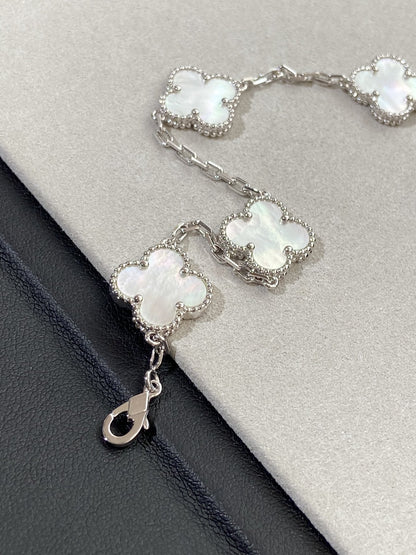[LOXURA]CLOVER WHITE PEARL MOP 5 MOTIF BRACELET COLLECTION