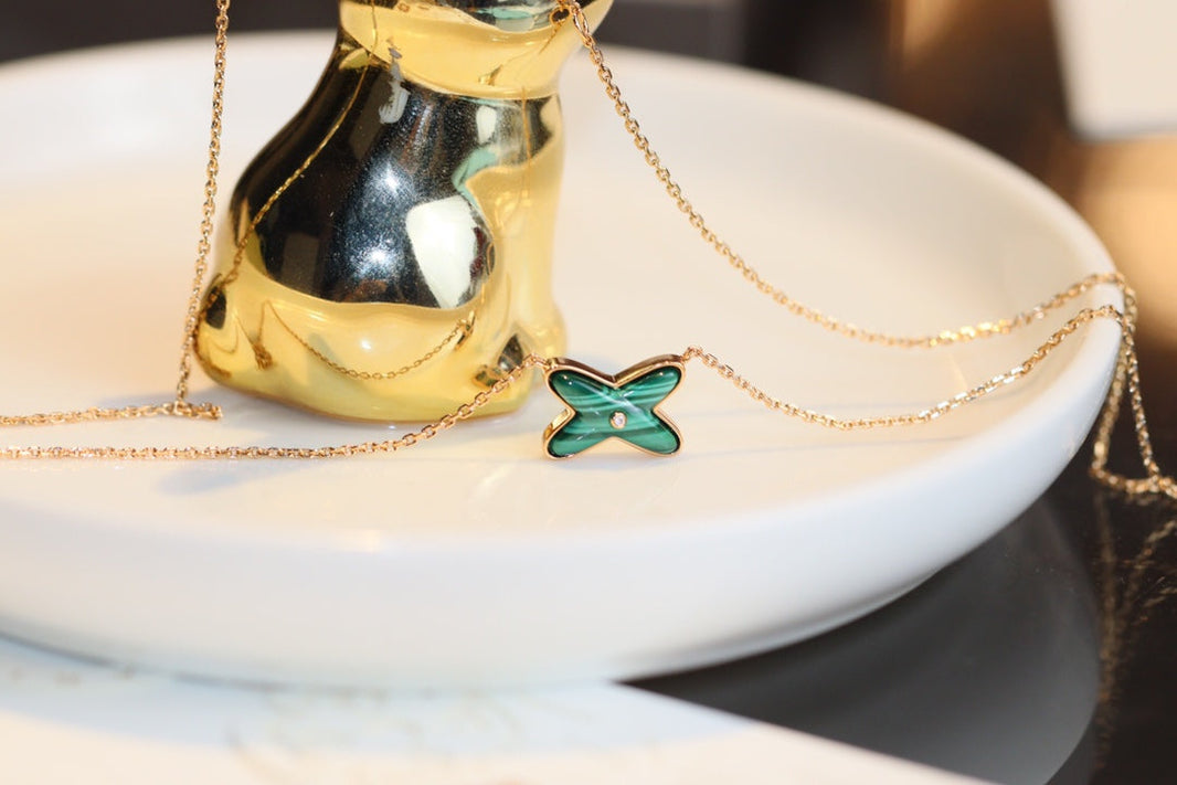 [LOXURA]JEUX MALACHITE 1 DIAMOND PINK GOLD NECKLACE