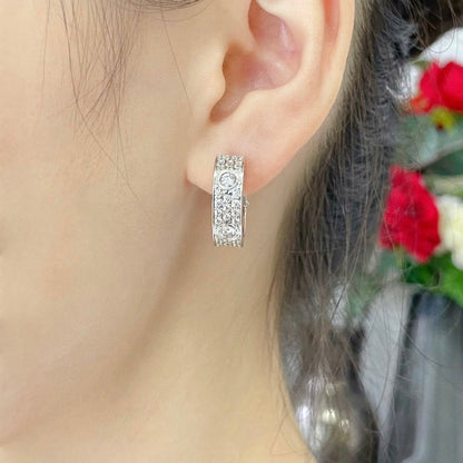 [LOXURA]LOVE 5.5MM DIAMOND PAVED EARRINGS