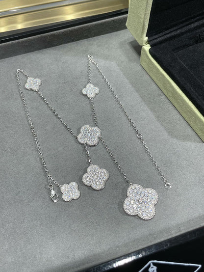 [LOXURA]CLOVER 6 MOTIF DIAMOND PAVED NECKLACE