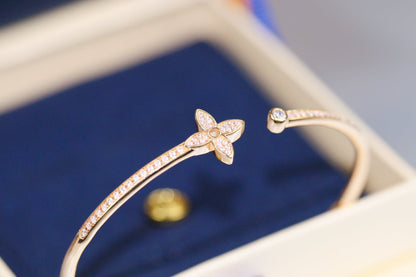 [LOXURA]IDYLLE PINK GOLD OPEN BRACELET DIAMOND PAVED