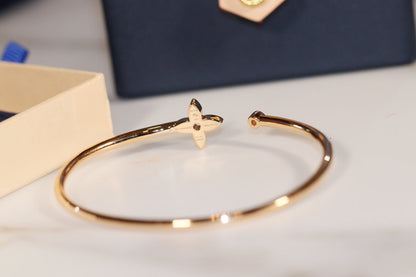 [LOXURA]IDYLLE GOLD OPEN BRACELET DIAMOND PAVED