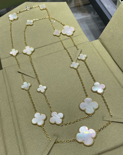 [LOXURA]CLOVER 16 MOTIF WHITE MOP GOLD NECKLACE