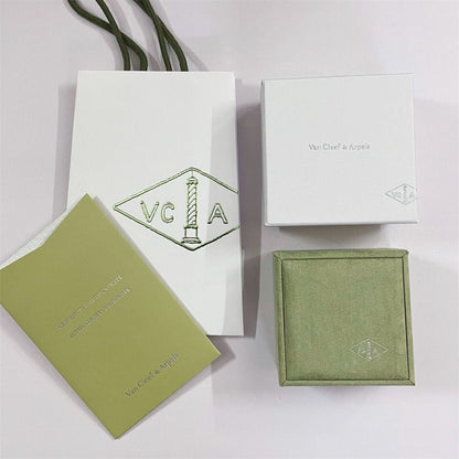 [LOXURA]VA CLOVER BRACELET NECKLACE RING BOX GIFT BAG