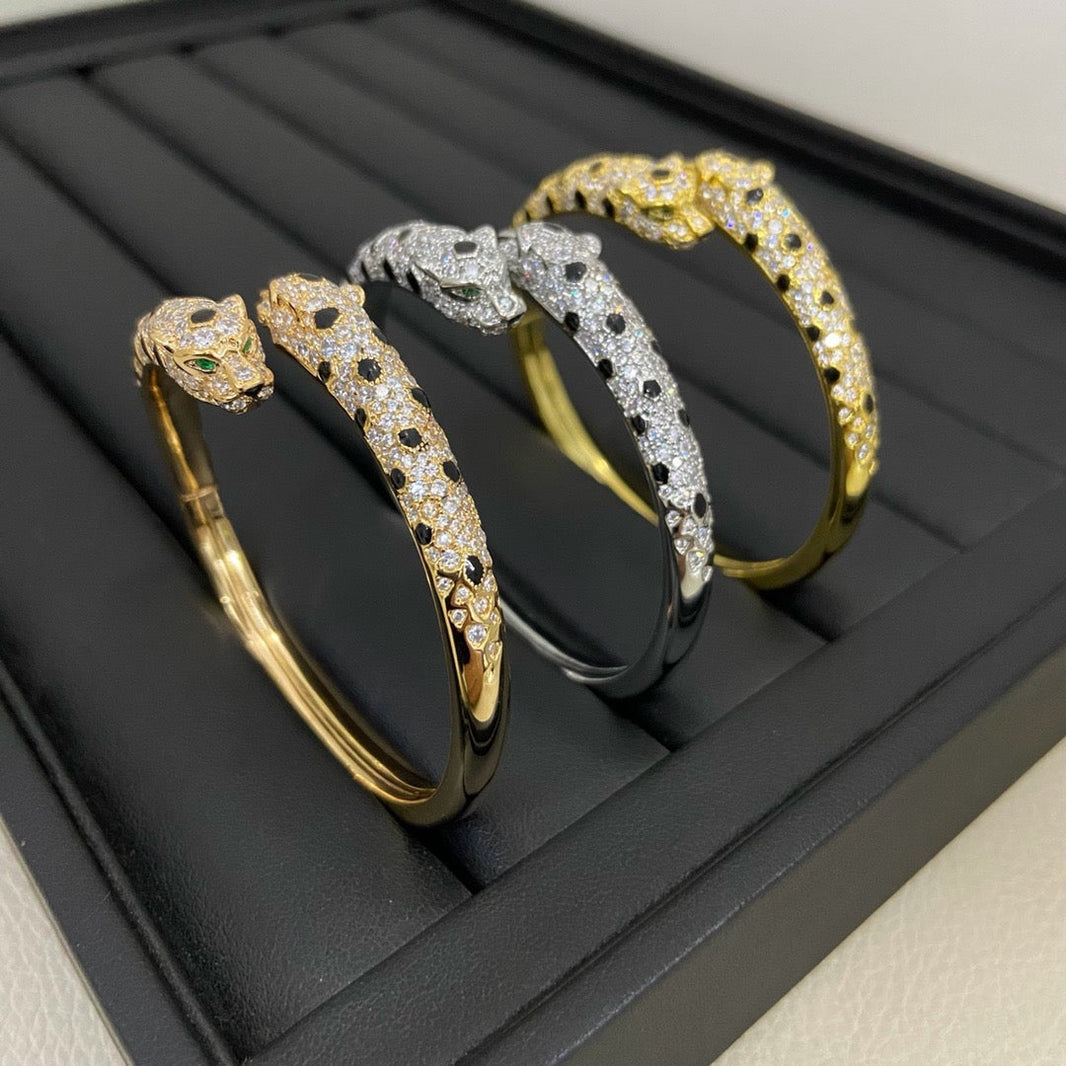 [LOXURA]PANTHERE DOUBLE HEADED HALF DIAMOND OPEN BRACELET