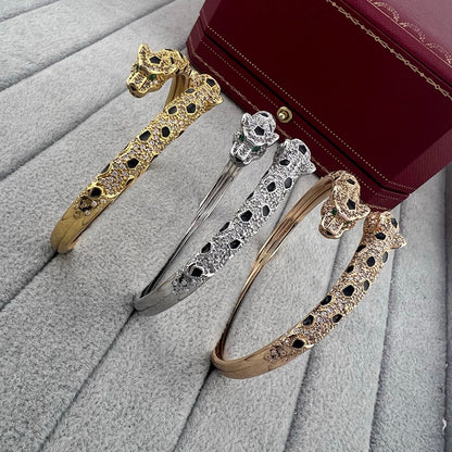 [LOXURA]PANTHERE DOUBLE HEADED HALF DIAMOND OPEN BRACELET