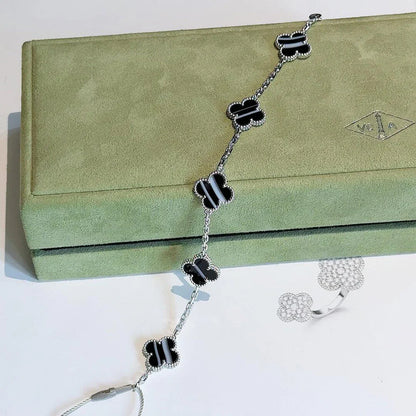 [LOXURA] CLOVER 5 MOTIF PULSAR STONE BRACELET COLLECTION