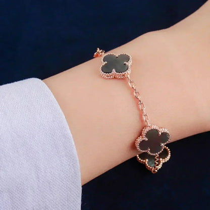 [LOXURA] CLOVER 5 MOTIF GRAY MOP BRACELET COLLECTION