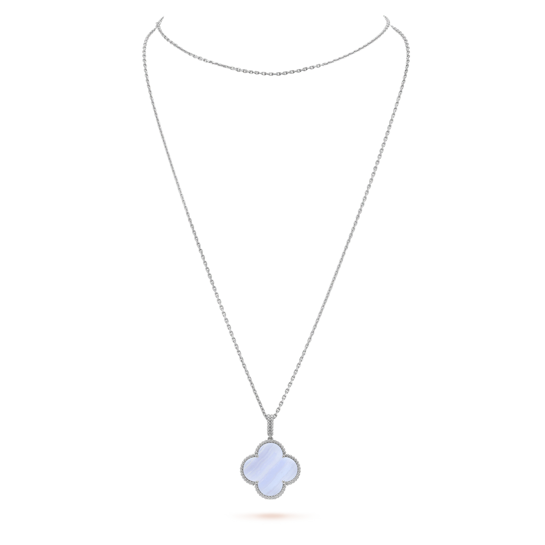[LOXURA]CLOVER SILVER CHALCEDONY BIG CLOVER NECKLACE