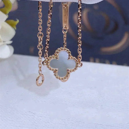 [LOXURA]CLOVER WHITE MOP SINGLE FLOWER BRACELET