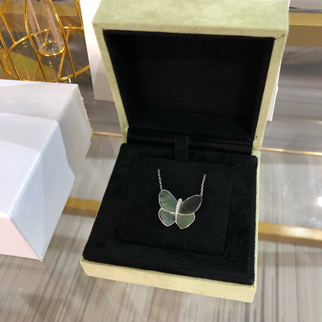 [LOXURA]LARGE BUTTERFLY SILVER PENDANT DIAMOND NECKLACE